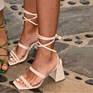 Dolce Vita Paxx Ivory Stella Heeled Sandals